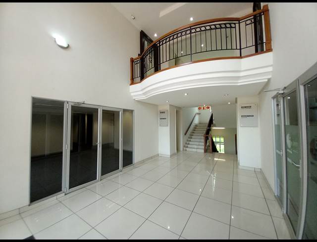 469M² OFFICE TO LET IN BRYANSTON
