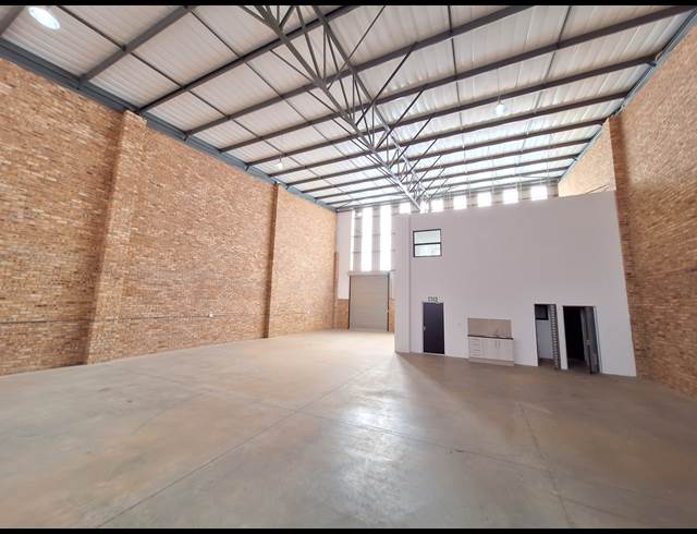 414M² WAREHOUSE TO LET IN KYA SANDS