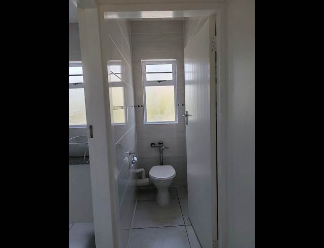 2 bed property to rent in PLUMSTEAD