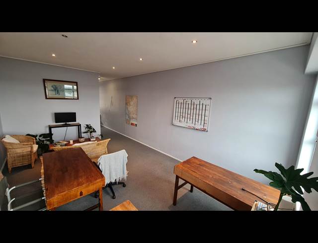 49M² OFFICE TO LET IN WESTLAKE