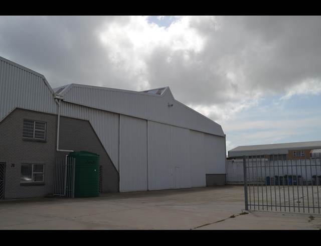 1,000M² WAREHOUSE TO LET IN KILLARNEY GARDENS