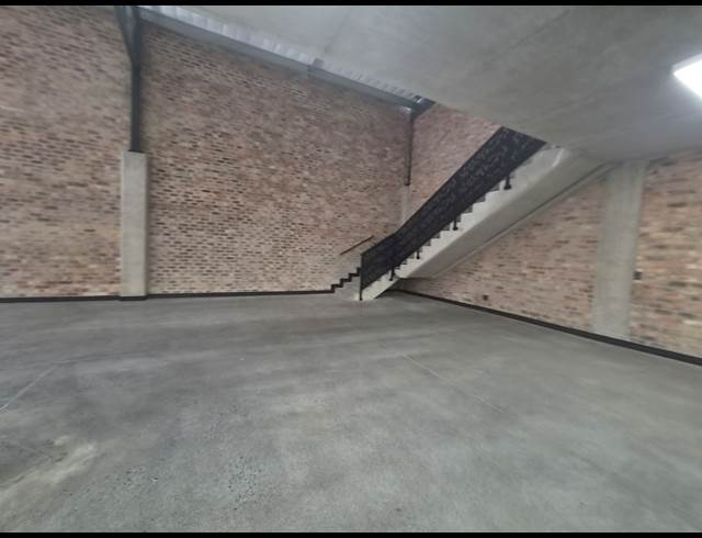 502M² WAREHOUSE TO LET IN RIVERSANDS