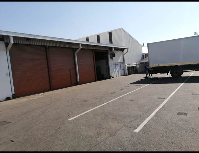 2,000M² WAREHOUSE RENTED IN NEW ERA