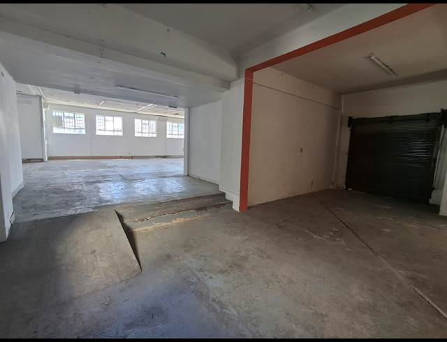 562M² BUSINESS TO LET IN ARCADIA