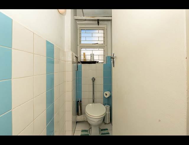 2.5 BEDROOM APARTMENT TO LET IN GREEN POINT