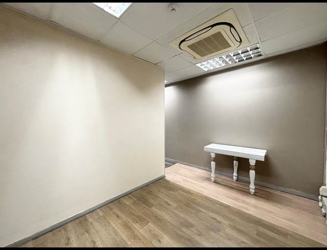 190M² OFFICE TO LET IN UMHLANGA RIDGE