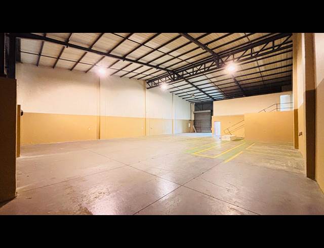 451M² WAREHOUSE TO LET IN STORMILL