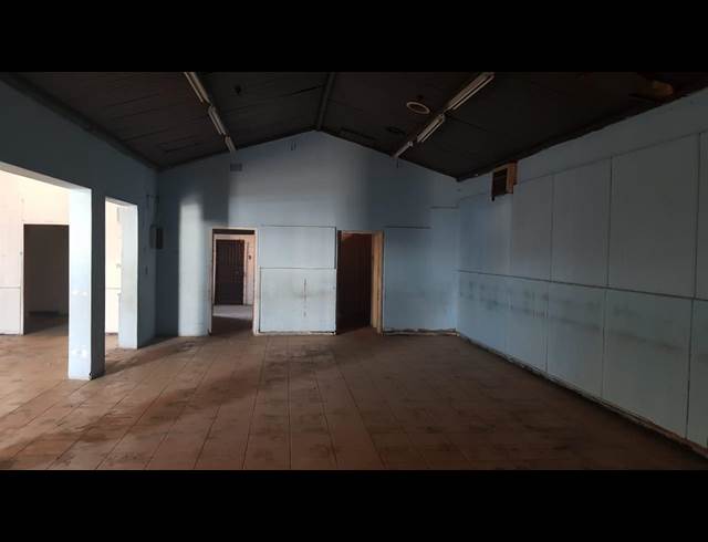 350M² RETAIL RENTED IN STEELEDALE