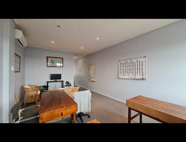 49M² OFFICE TO LET IN WESTLAKE
