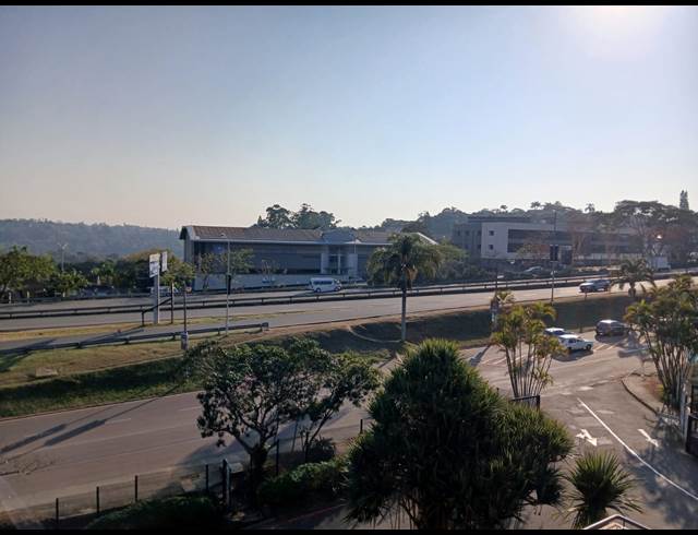 1,246M² OFFICE TO LET IN WESTVILLE