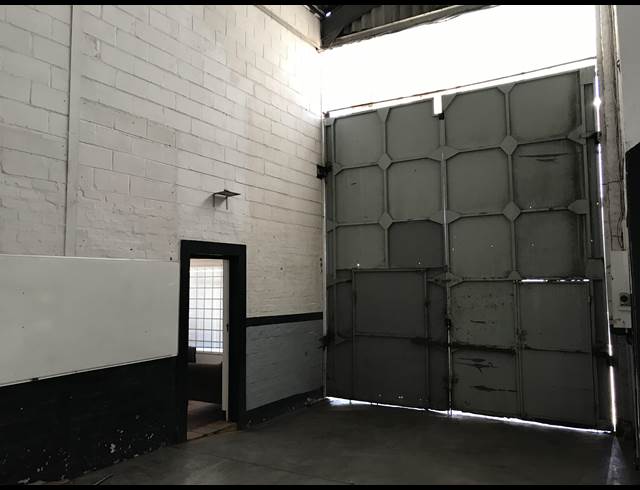 1,200M² FACTORY TO LET IN PAROW EAST