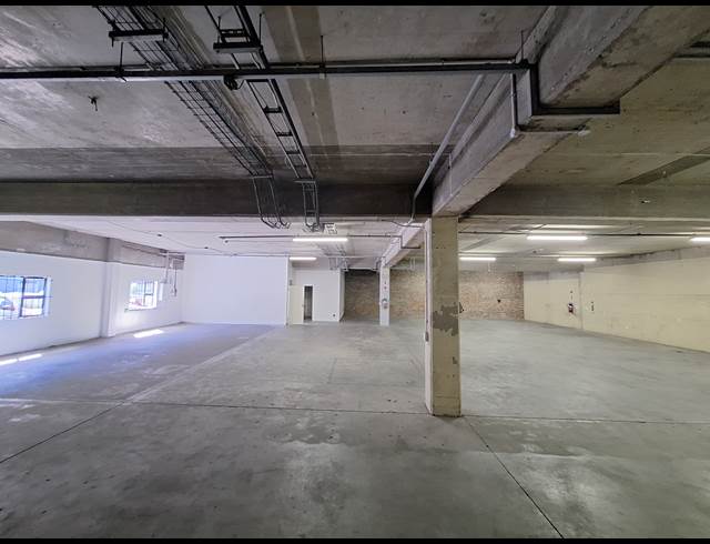 440M² MINI FACTORY TO LET IN LASER PARK