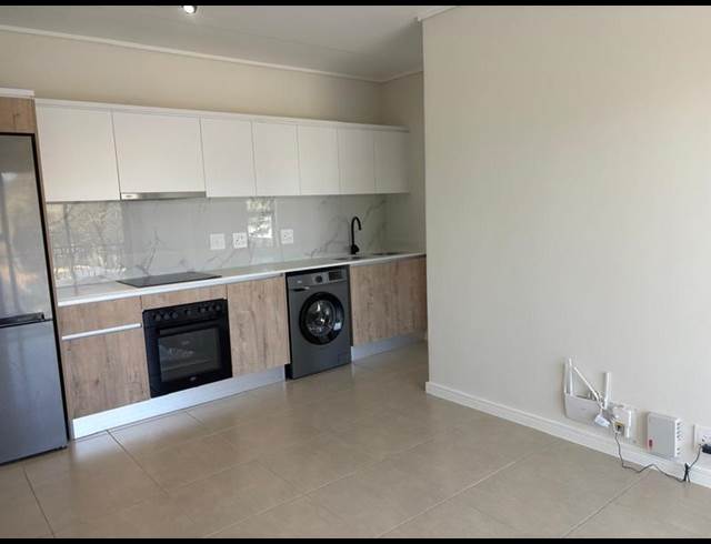 1 BEDROOM PROPERTY TO RENT IN RICHWOOD