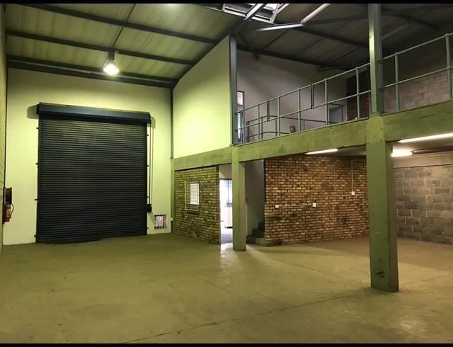 269M² WAREHOUSE TO LET IN STRIJDOMPARK