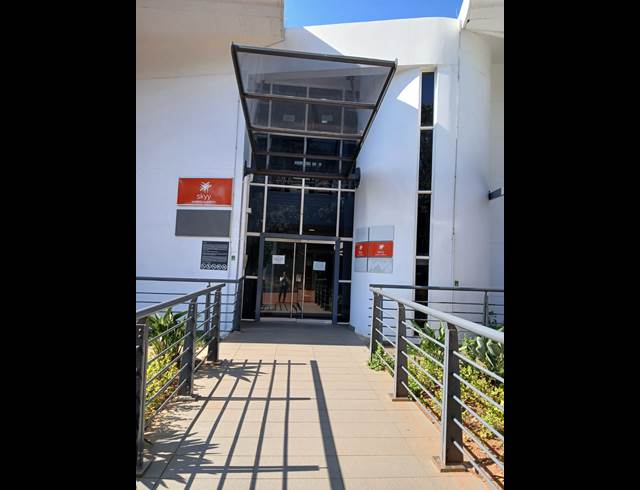 306M² OFFICE TO LET IN LA LUCIA RIDGE