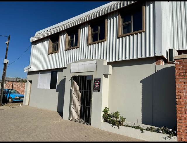 86M² OFFICE TO LET IN OOS EINDE