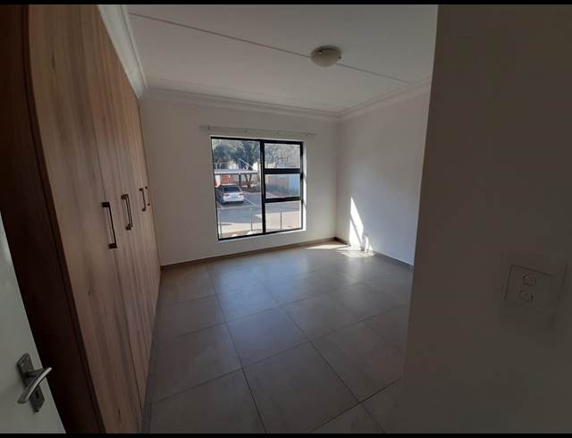 2 BEDROOM PROPERTY TO RENT IN OLYMPUS AH