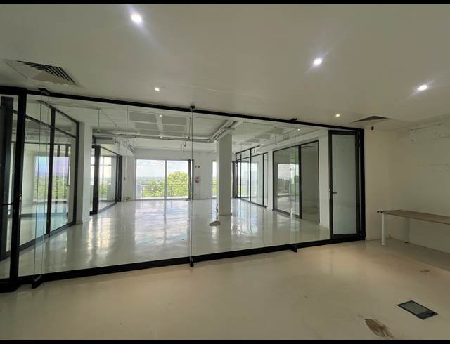 208M² OFFICE TO LET IN ILLOVO