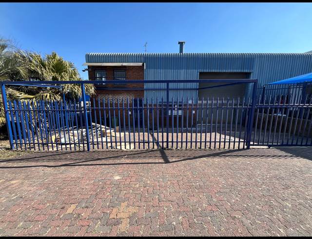 509M² WAREHOUSE TO LET IN SEBENZA