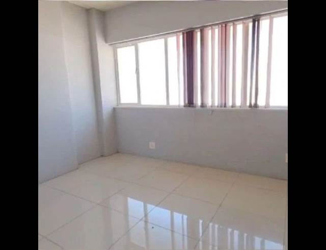 50M² OFFICE TO LET IN SOUTH BEACH