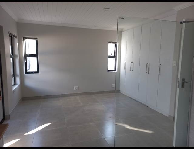 2 bed property to rent in WORCESTER WEST