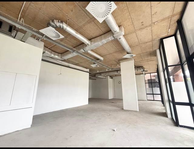 136M² OFFICE TO LET IN UMHLANGA RIDGE