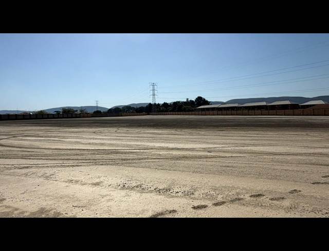 17,000M² INDUSTRIAL YARD TO LET IN KIRKNEY