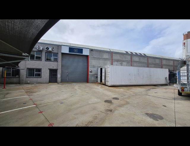1,060M² WAREHOUSE TO LET IN KILLARNEY GARDENS