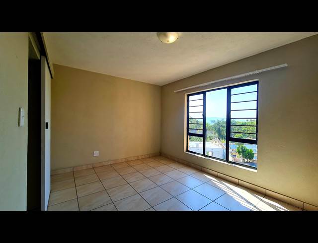 3 BEDROOM APARTMENT TO LET IN WEST ACRES