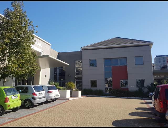 221M² OFFICE TO LET IN CENTURY CITY