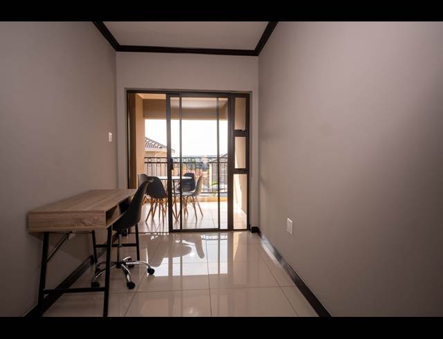 1 BEDROOM APARTMENT TO LET IN BROADACRES