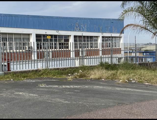 1,000M² FACTORY TO LET IN WESTMEAD