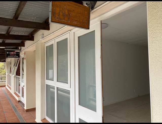 56M² RETAIL TO LET IN HOUT BAY CENTRAL