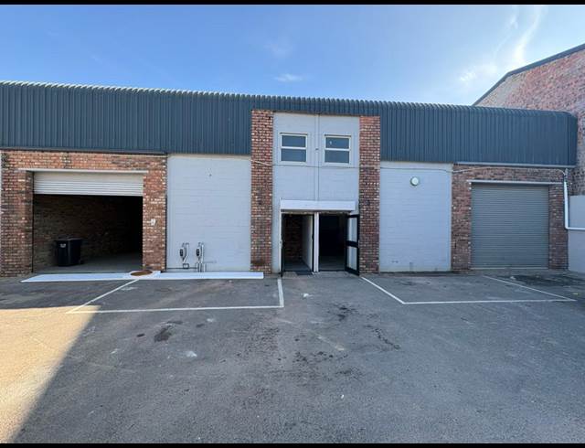 274M² WAREHOUSE TO LET IN BROADLANDS PARK
