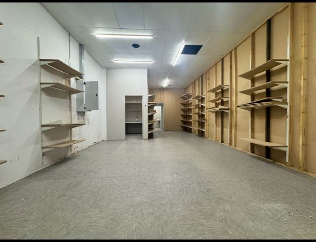 400M² RETAIL TO LET IN VERULAM RURAL