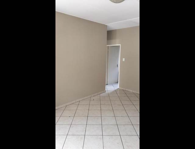 2 BEDROOM PROPERTY TO RENT IN ELSPARK