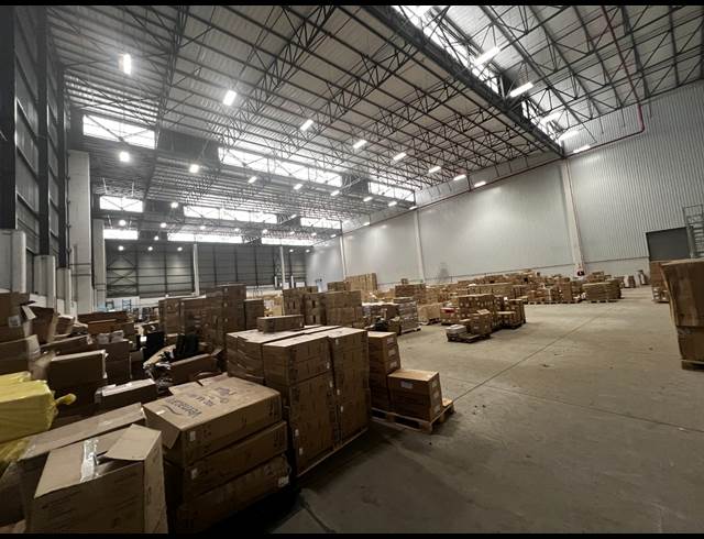 3,173M² WAREHOUSE TO LET IN AIRPORT INDUSTRIA