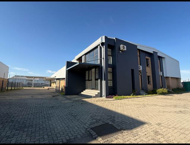 1,145M² WAREHOUSE TO LET IN HALFWAY HOUSE