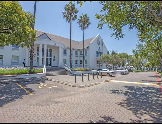 1,191M² OFFICE TO LET IN WOODMEAD