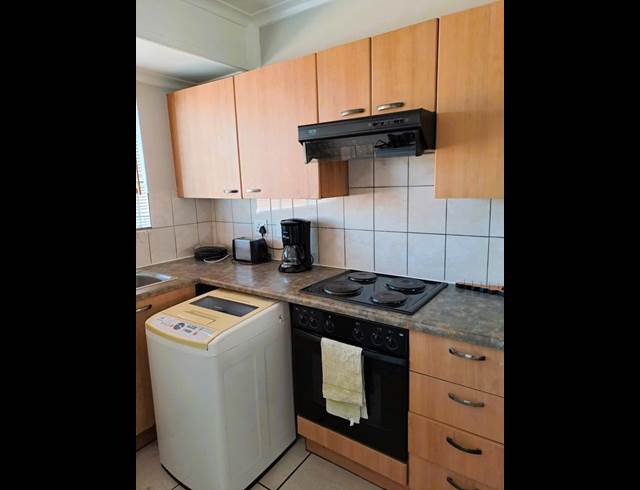 2 BEDROOM PROPERTY TO RENT IN VAN DYK PARK