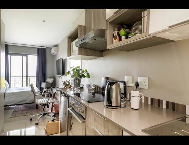 1 BEDROOM APARTMENT RENTED IN ROSEBANK