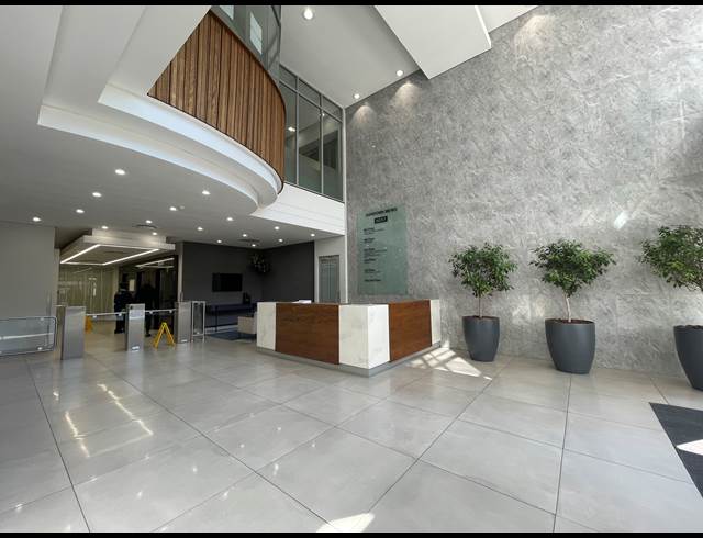 1,319M² OFFICE TO LET IN SANDTON CENTRAL