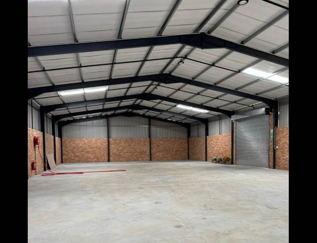 450M² WAREHOUSE TO LET IN MEISIES HALT