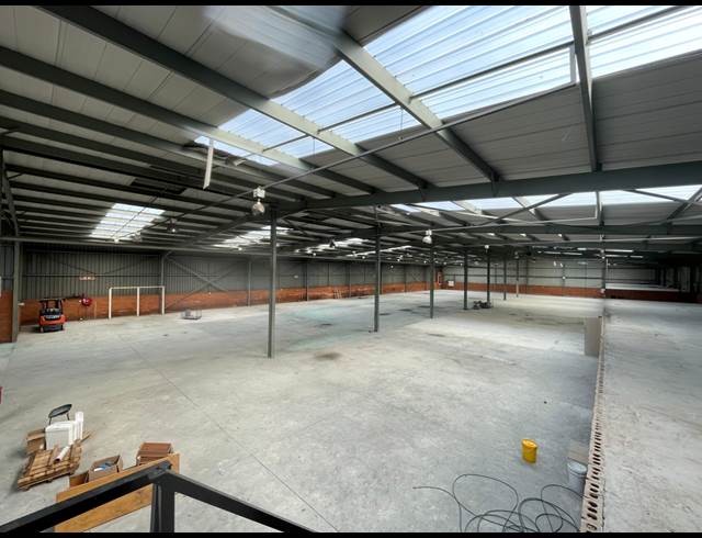 3,189M² WAREHOUSE TO LET IN RANDJESPARK