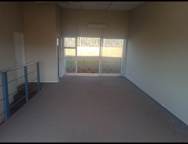 83M² BUILDING TO LET IN SHAKAS HEAD