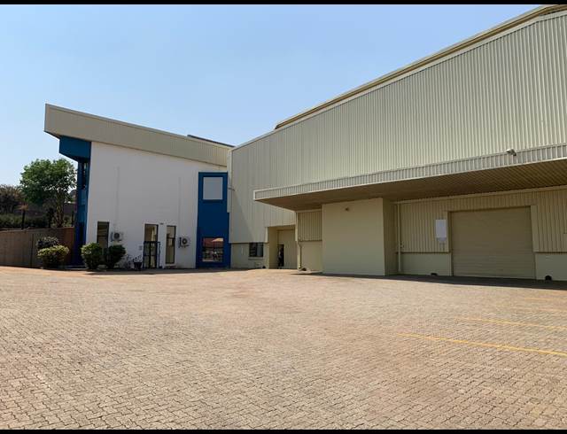5,000M² WAREHOUSE TO LET IN ALBERTON NORTH