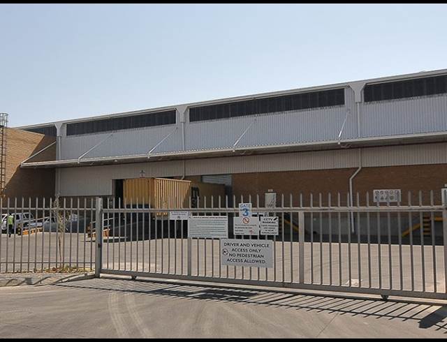 7,821M² WAREHOUSE TO LET IN HALFWAY HOUSE