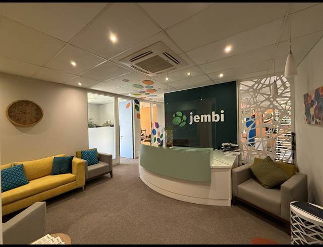410M² OFFICE TO LET IN TOKAI