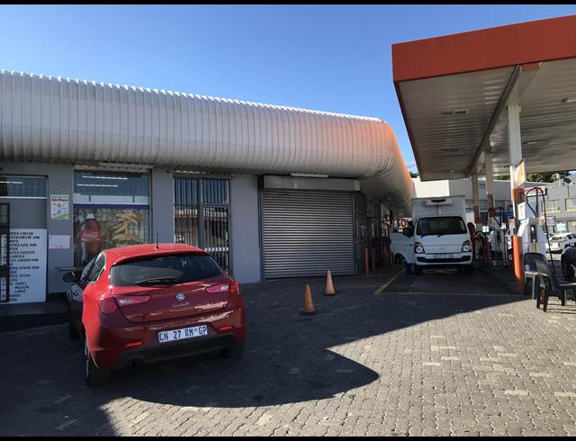 75M² WAREHOUSE TO LET IN STRIJDOMPARK