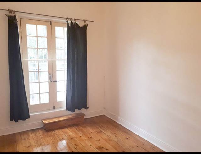 2 bed property to rent in OBSERVATORY